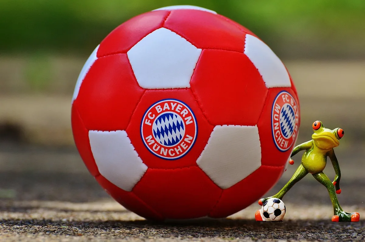 Bayern-München-Spieler beim Training im Stadion